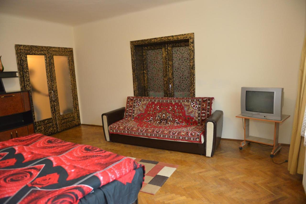 Apartament Oana Braşov Eksteriør billede