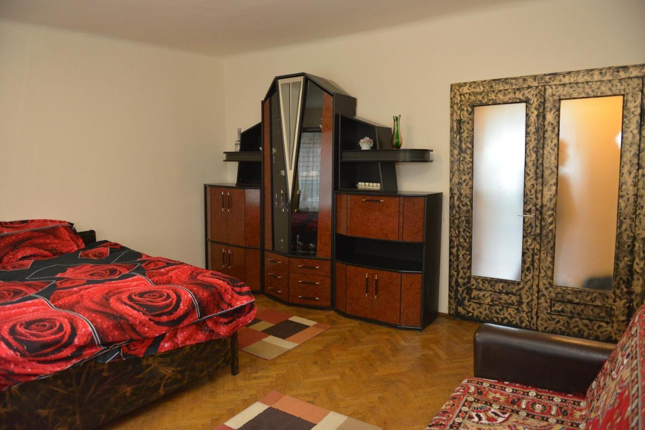 Apartament Oana Braşov Eksteriør billede