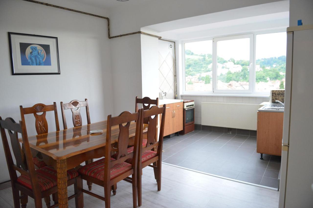 Apartament Oana Braşov Eksteriør billede